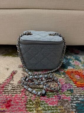 Mini Quilted Denim Crossbody Bag with Chain Strap - Blue